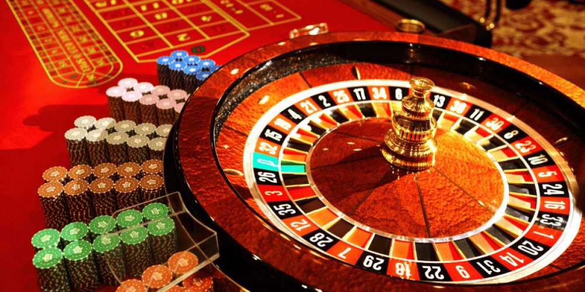 Iconic Gambling Hubs Around the Globe